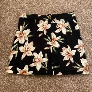Forever 21 Black and Pink Floral S Mini Skirt